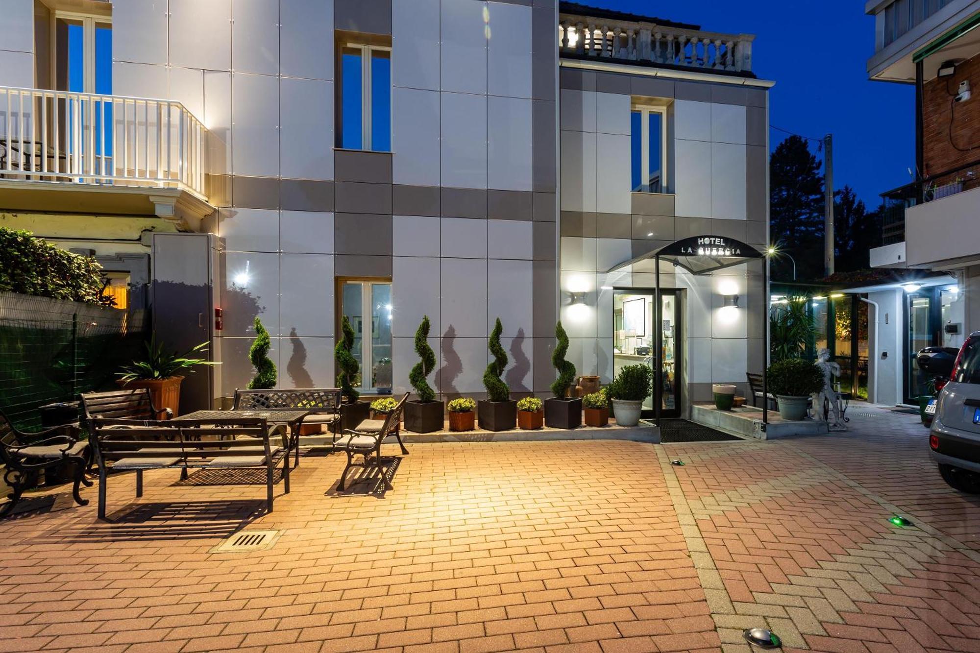 Hotel La Quercia Mozzo Exteriér fotografie