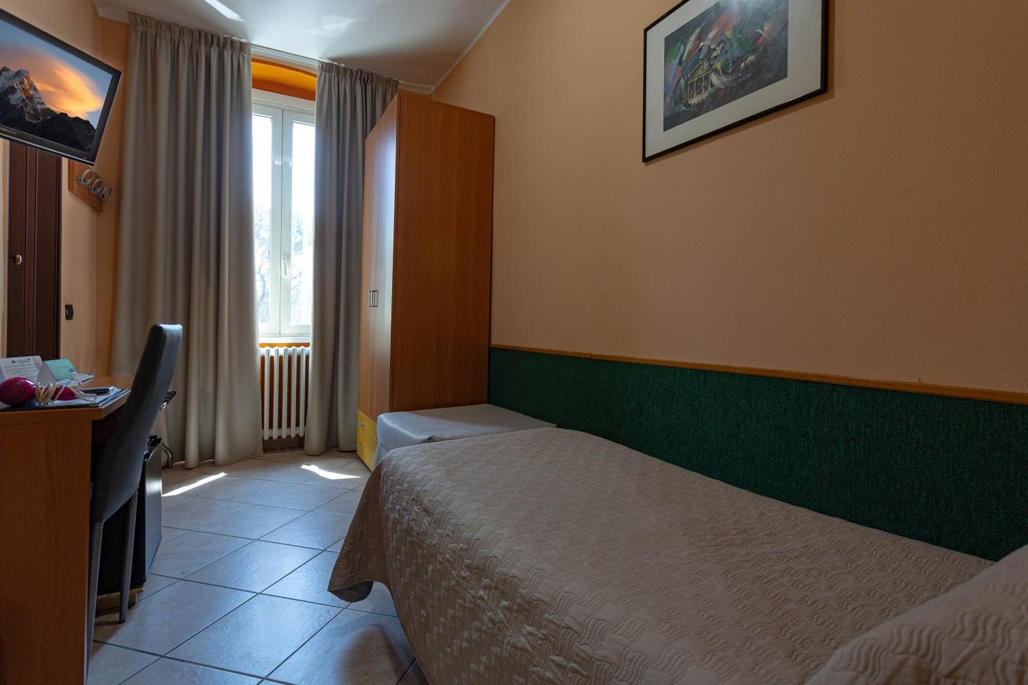 Hotel La Quercia Mozzo Exteriér fotografie